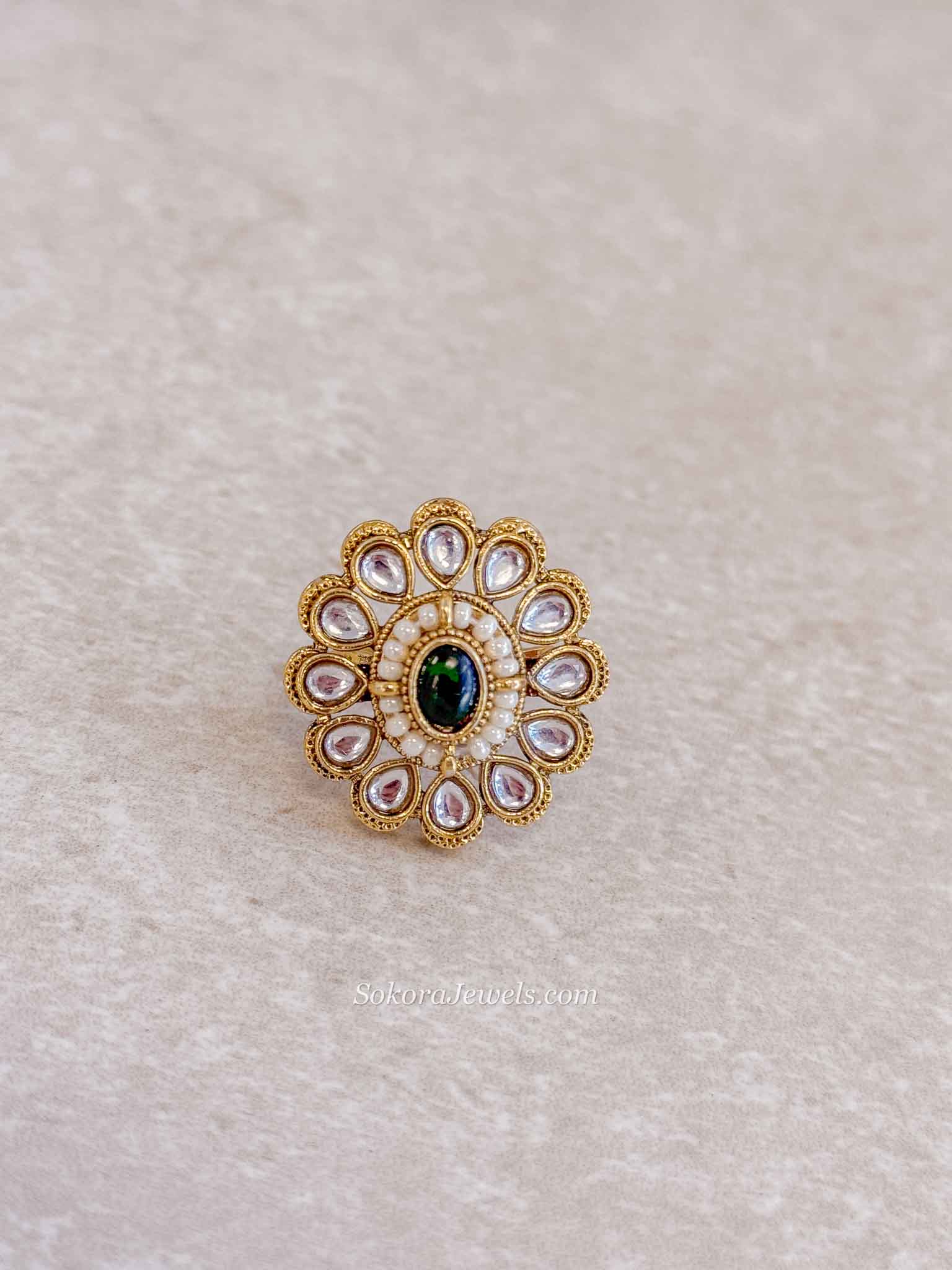 Small Kundan Oval Rings