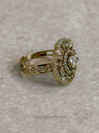 Small Antique Gold & Diamante Ring