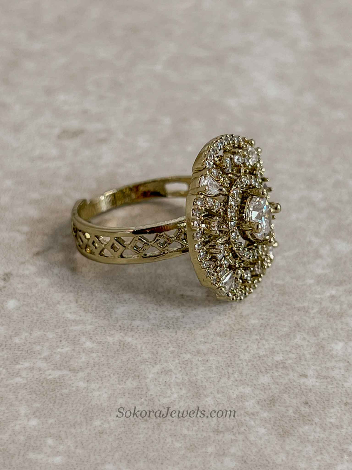 Small Antique Gold & Diamante Ring