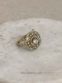 Small Antique Gold & Diamante Ring