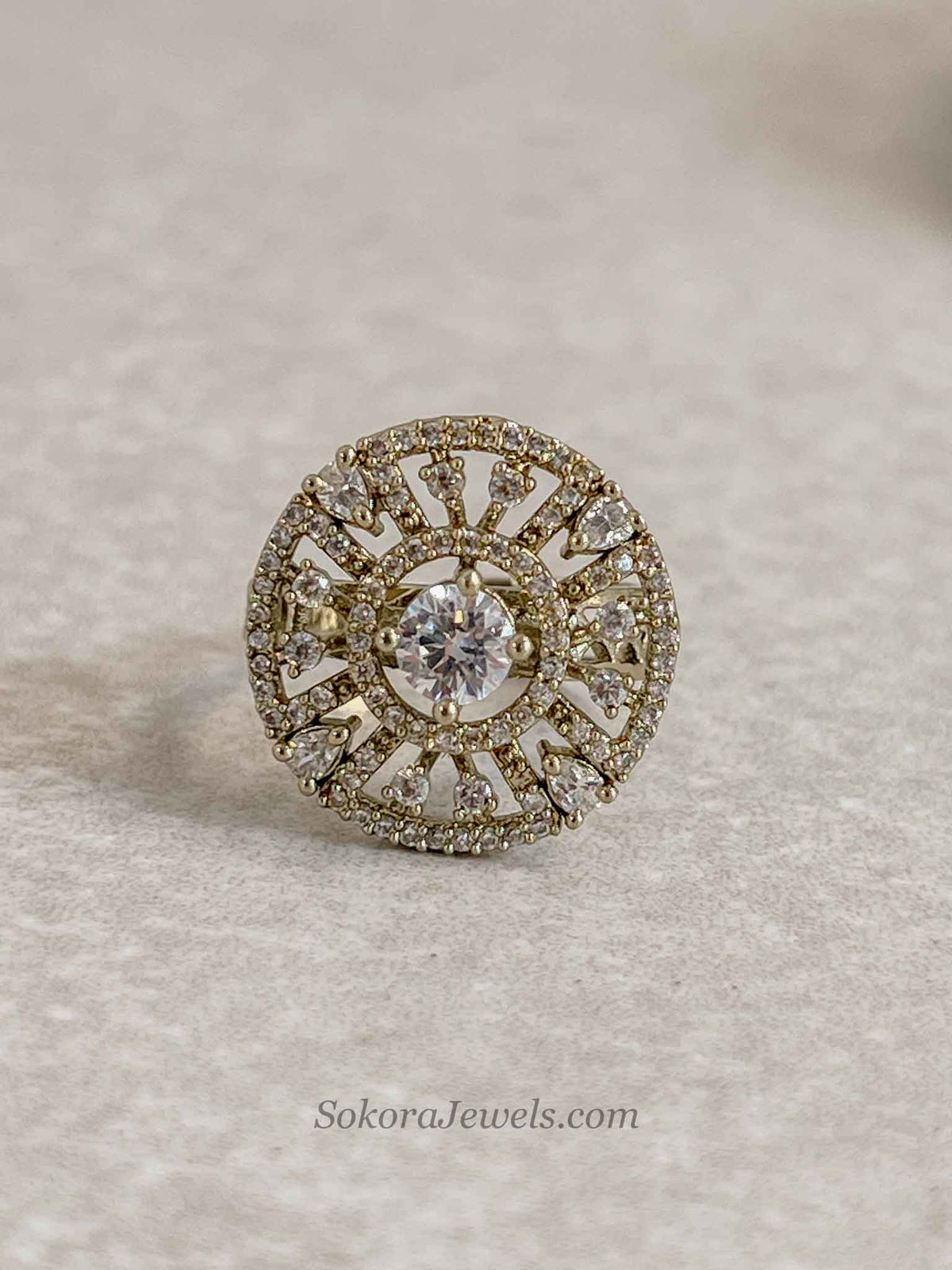 Small Antique Gold & Diamante Ring