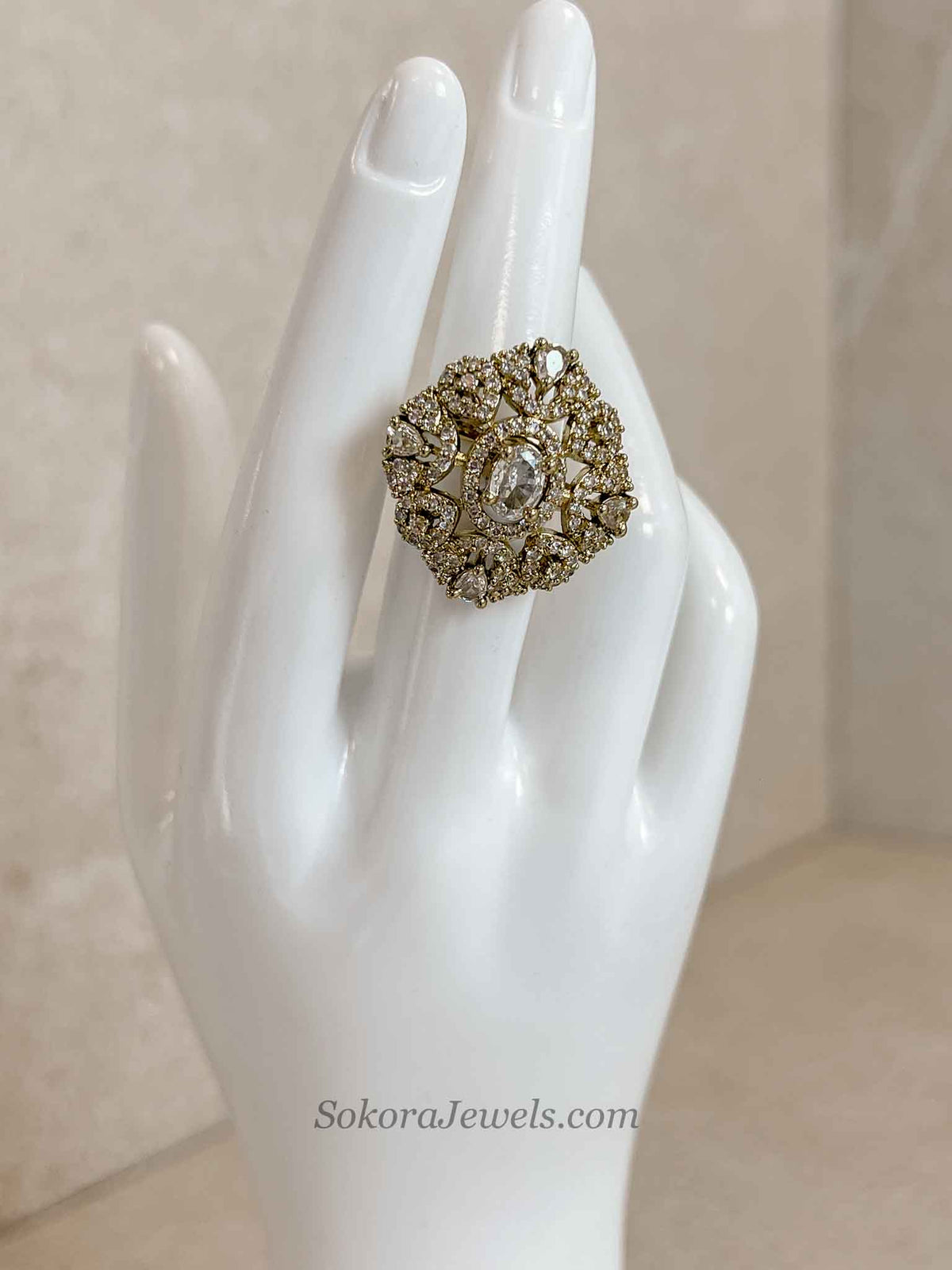 Antique Gold & Diamante Ring