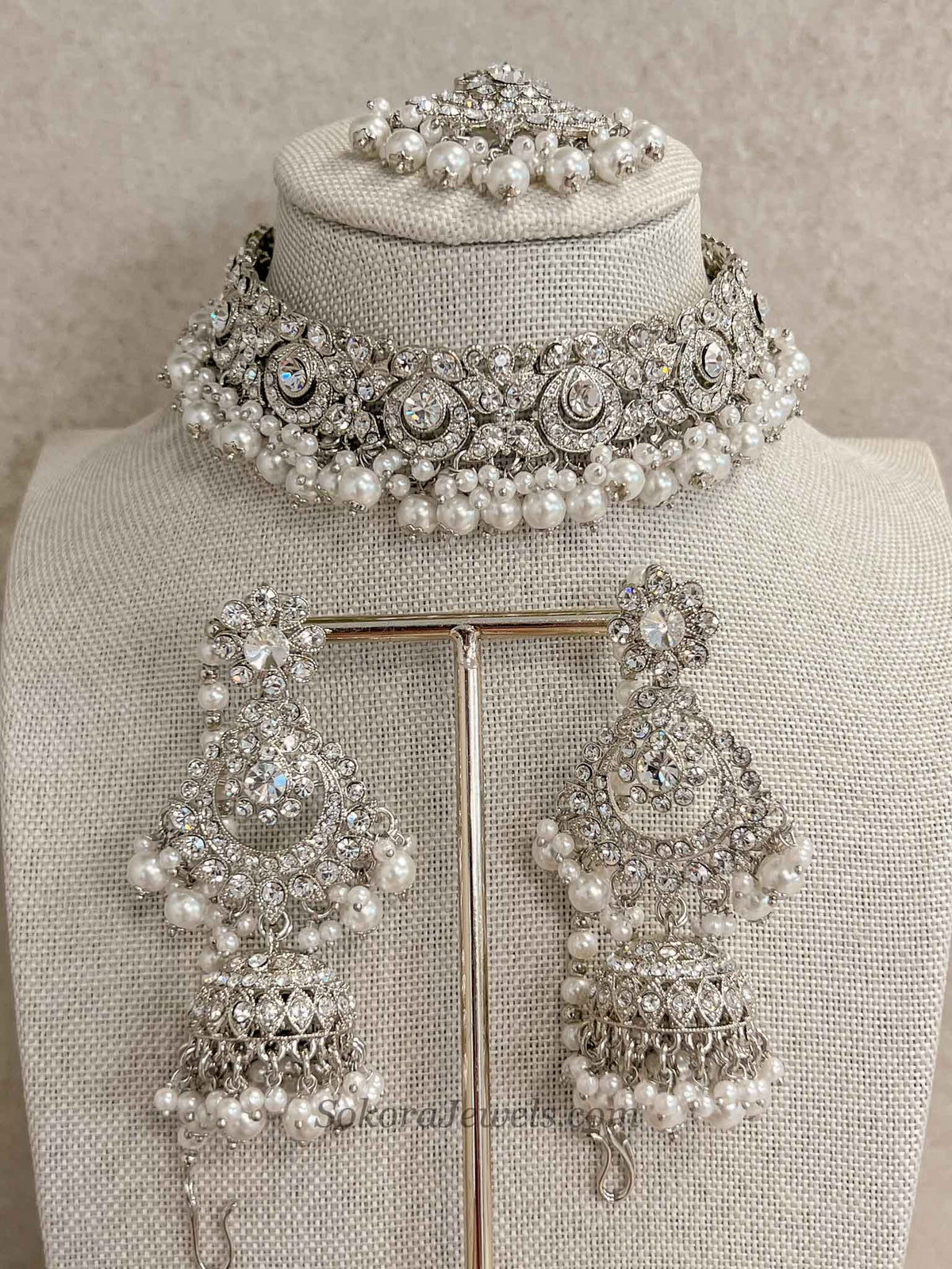 Simmi Silver Choker Set