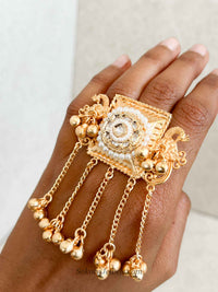 Ghungroo Bead & Kundan Large Ring