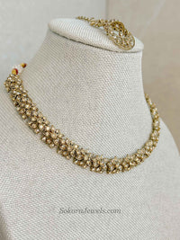 Marie Small Golden Necklace Set
