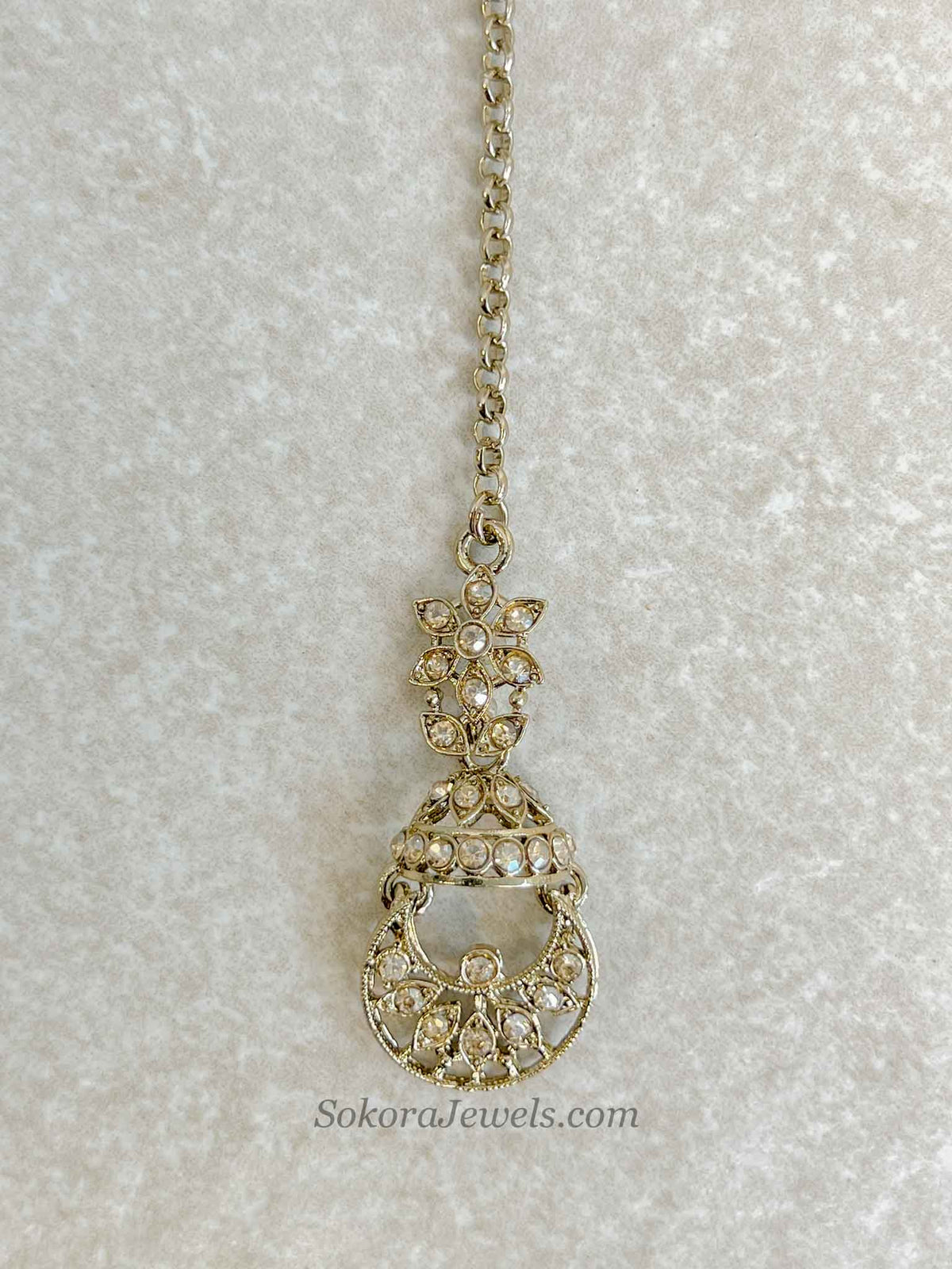 Marie Small Golden Necklace Set