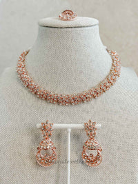 Marie Small Golden Necklace Set