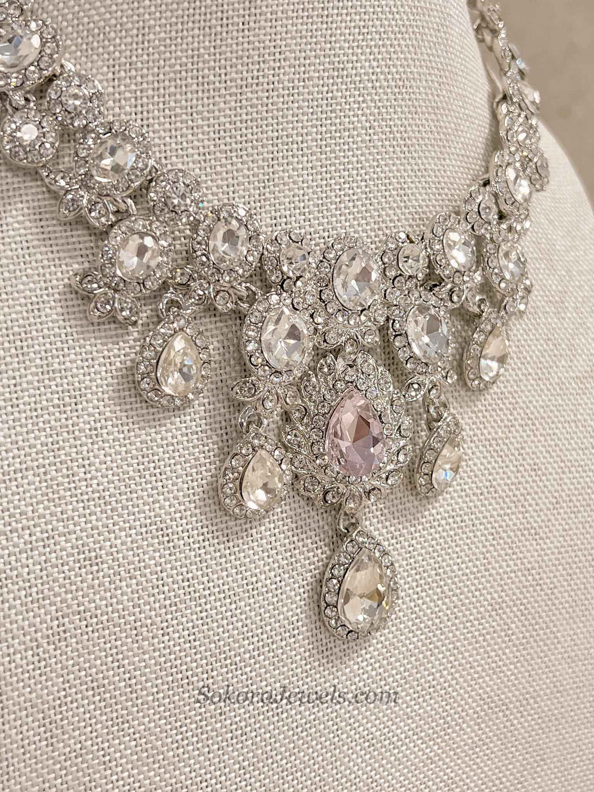 Simran Silver Base Necklace Set