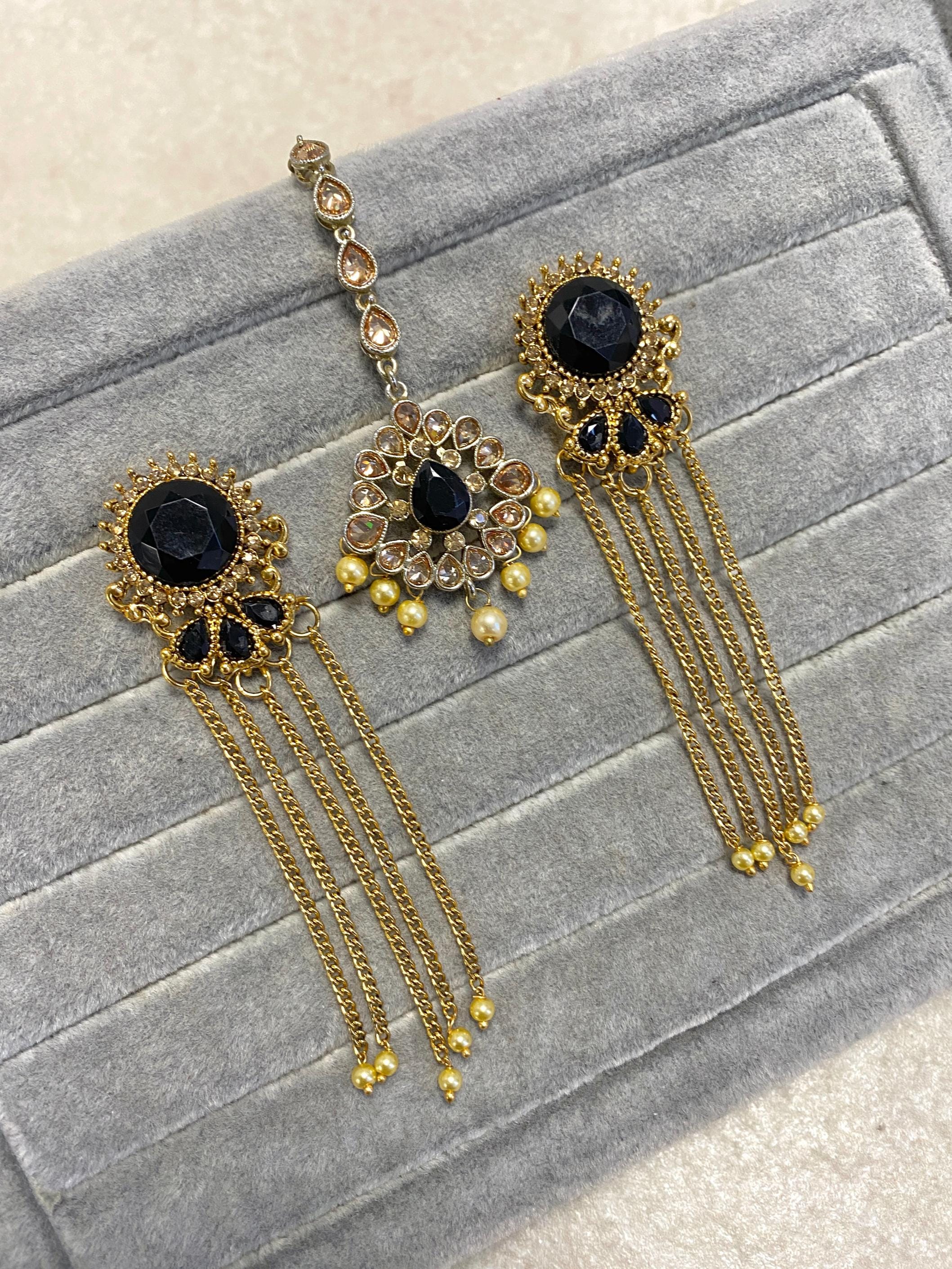 Antique Earrings & Tikka set - Black