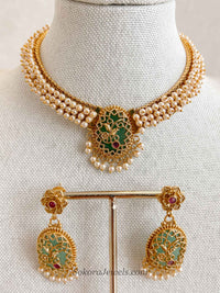 Pearly Green & Ruby Motif Choker set