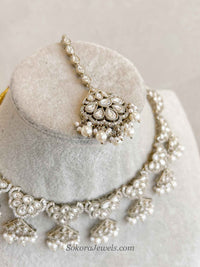 Hafsa Faux Kundan Set