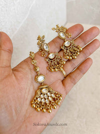 Kundan Earring and Tikka set