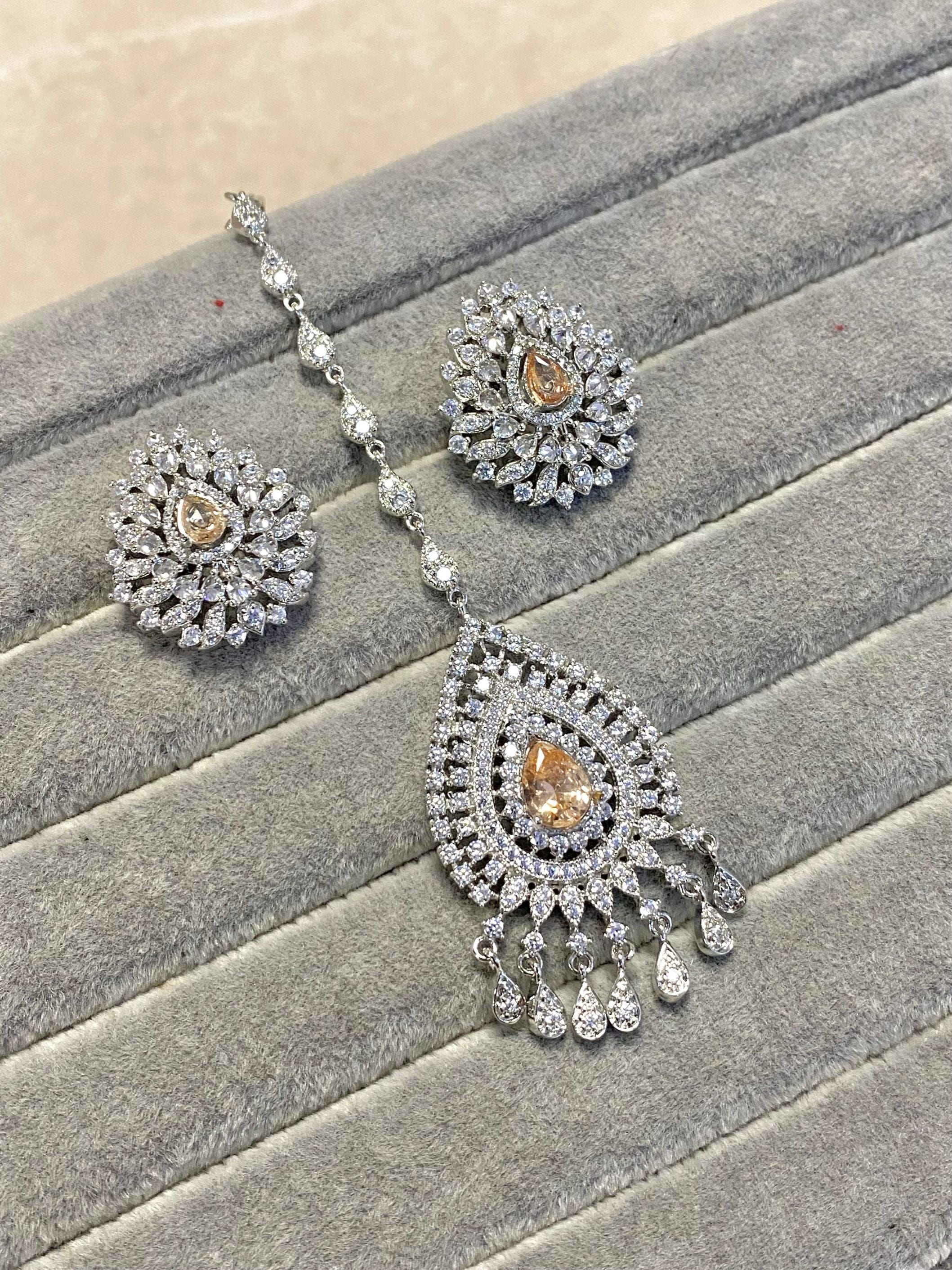 Silver Earring & Tikka Set