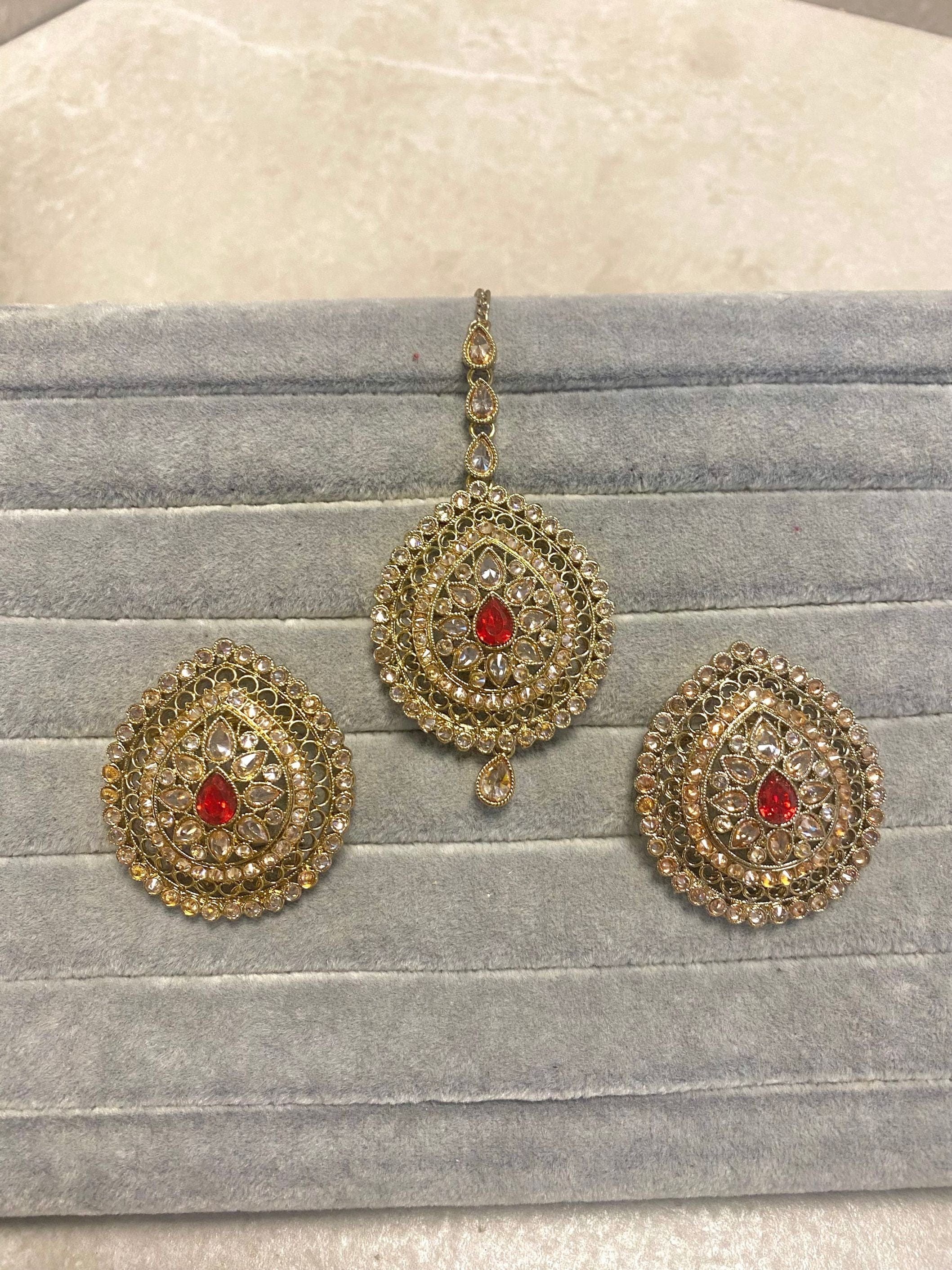 Mukta Earring & Tikka Set - Red/Champagne