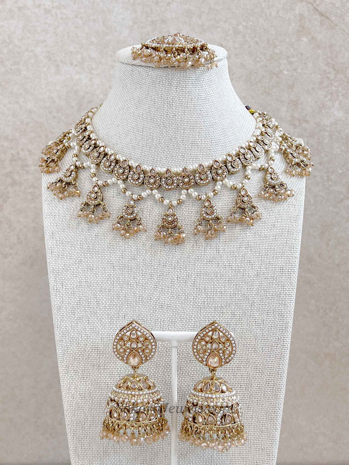 Poonam Choker Set - Champagne Gold