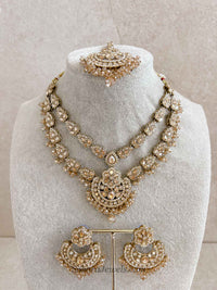 Layered Golden Necklace Set