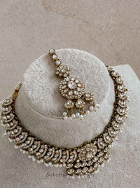 Clear Necklace set