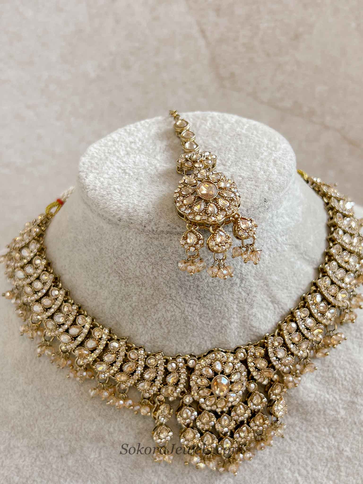 Champagne Necklace set