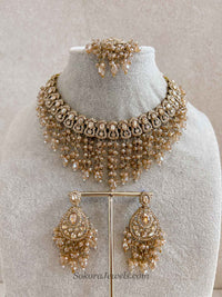 Statement Golden Tassel Choker Set
