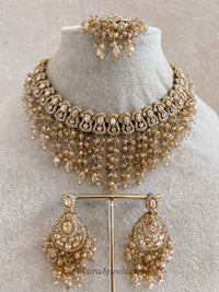 Statement Golden Tassel Choker Set