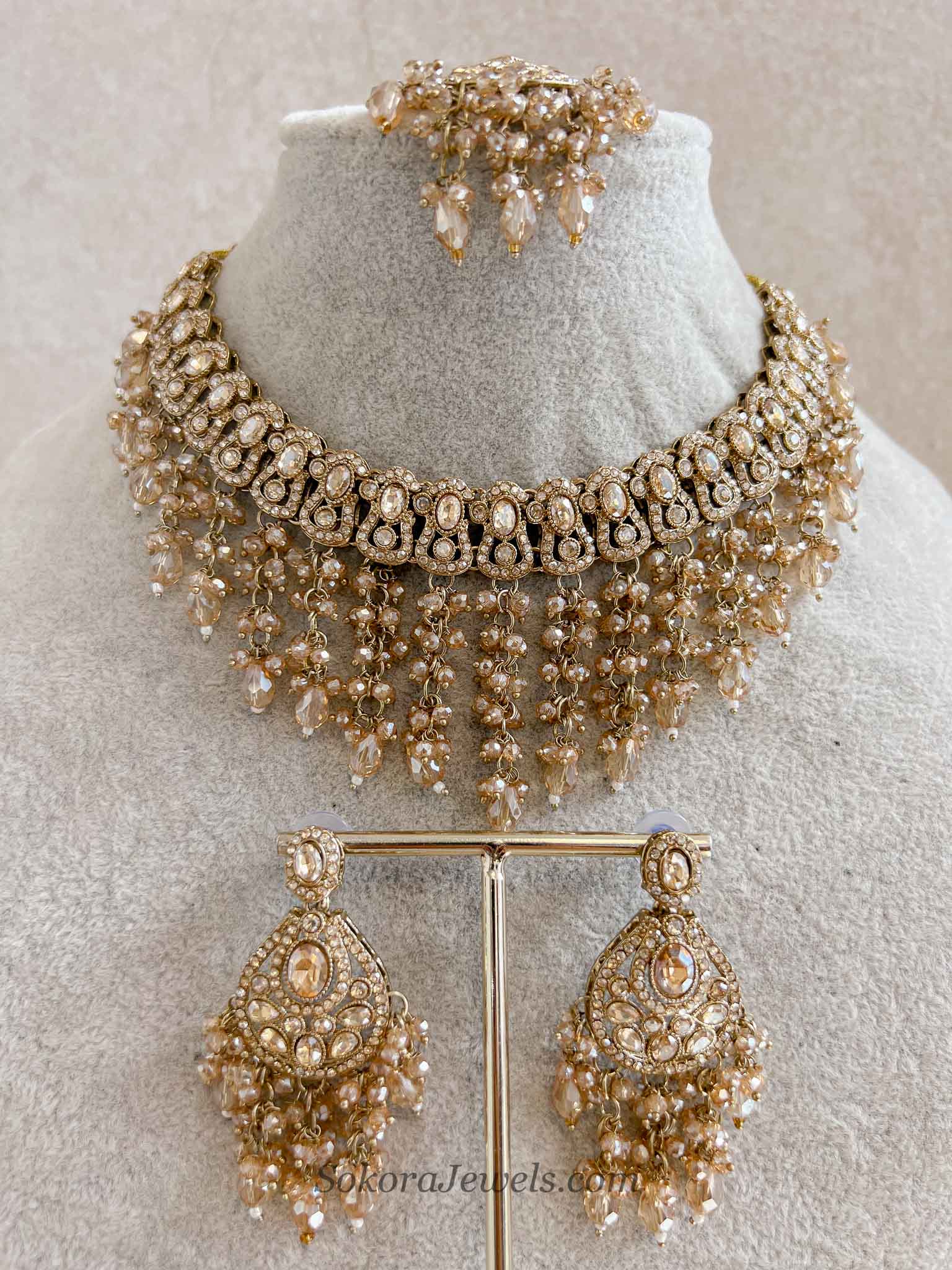 Statement Golden Tassel Choker Set