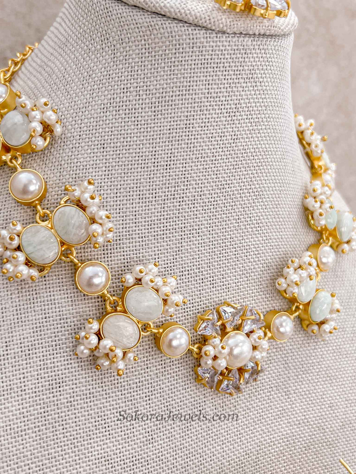 Pale Mint Gem Stone Necklace Set