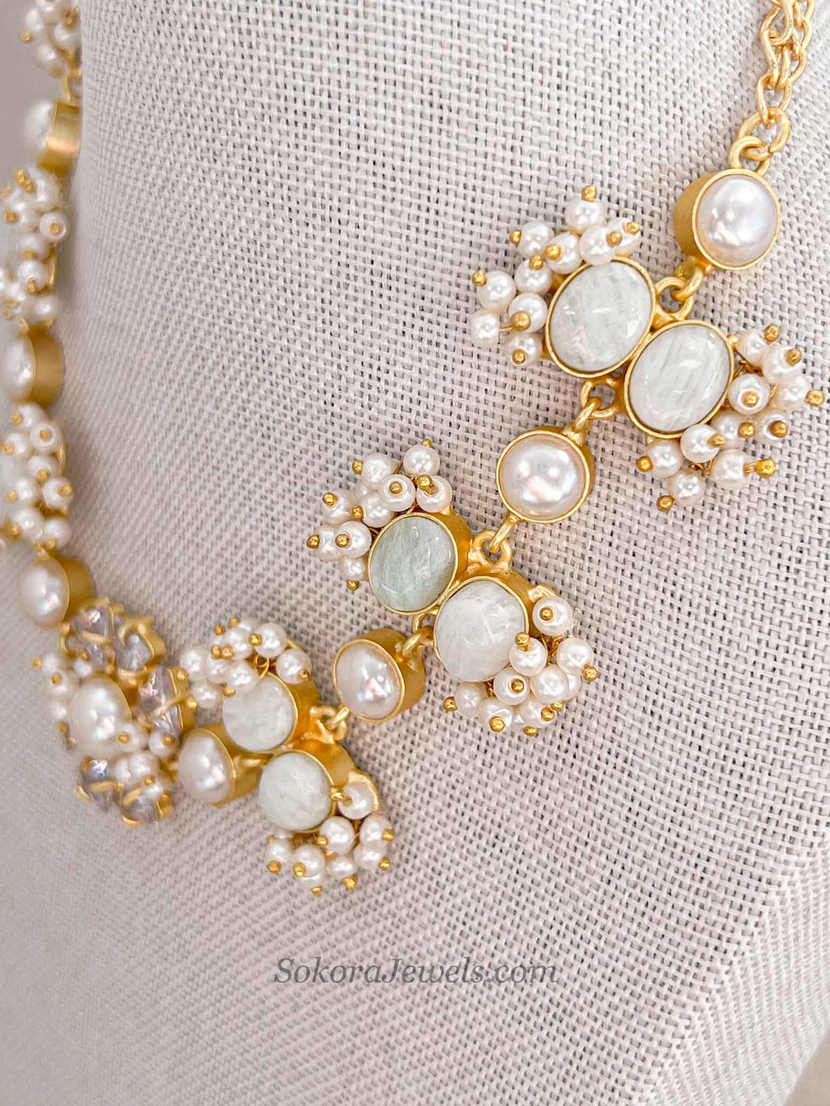 Pale Mint Gem Stone Necklace Set