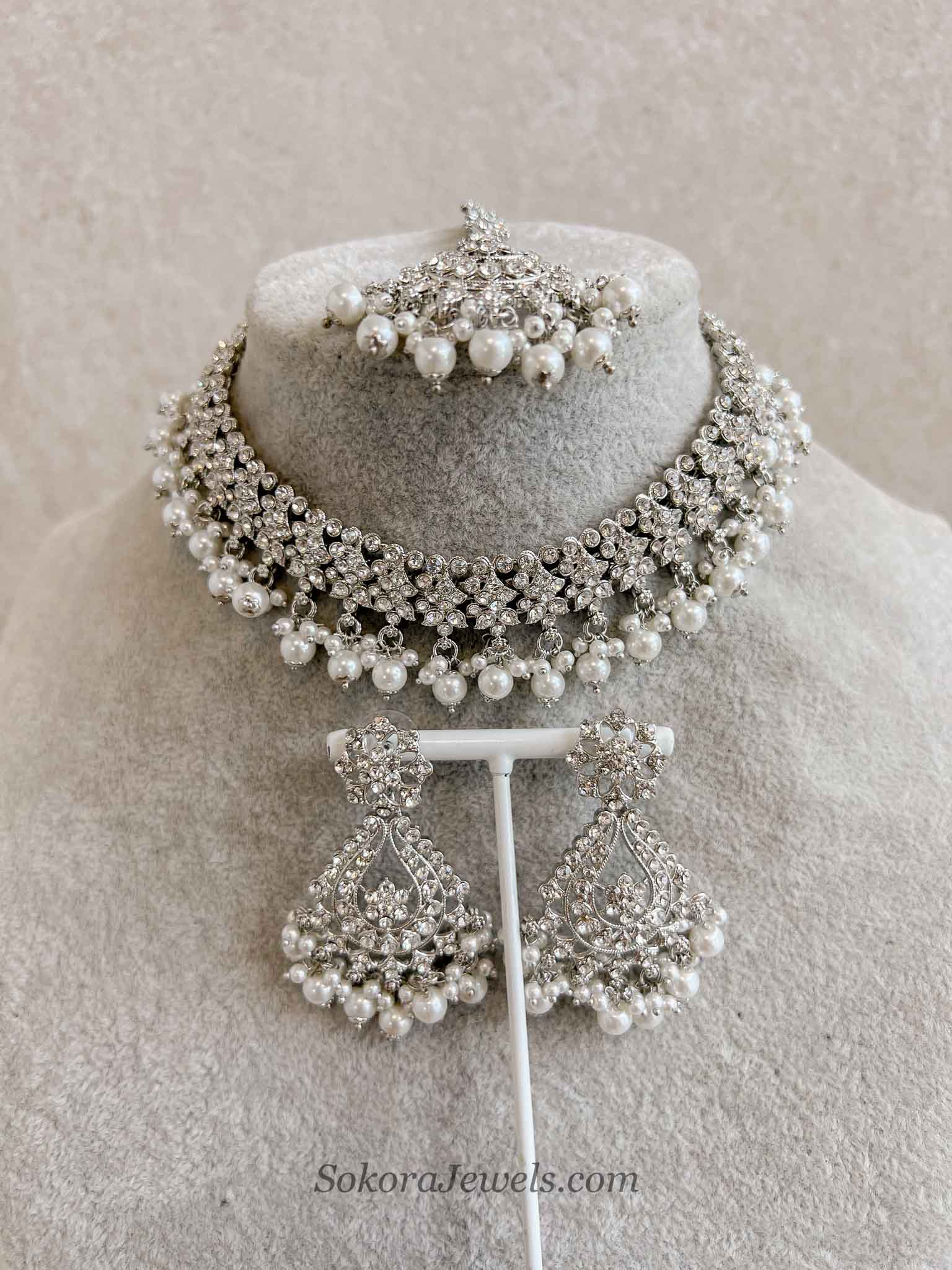 Rezwana Silver Necklace sets