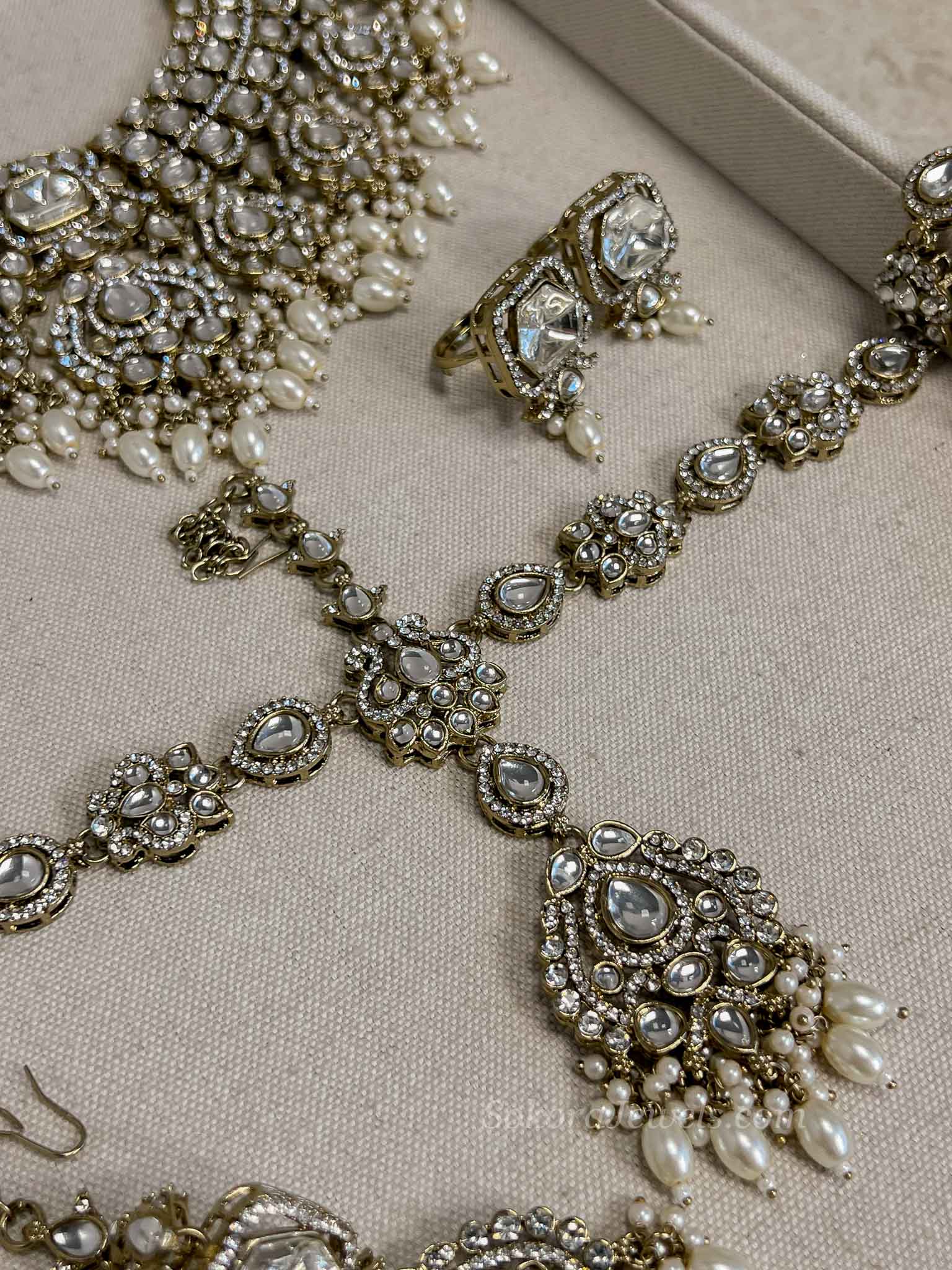 Kundan Pearl Bridal set with Headband