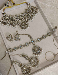 Kundan Bridal set with Headband