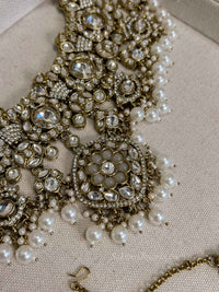 Kundan Bridal set with Headband