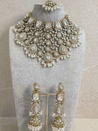 Kundan Bridal set