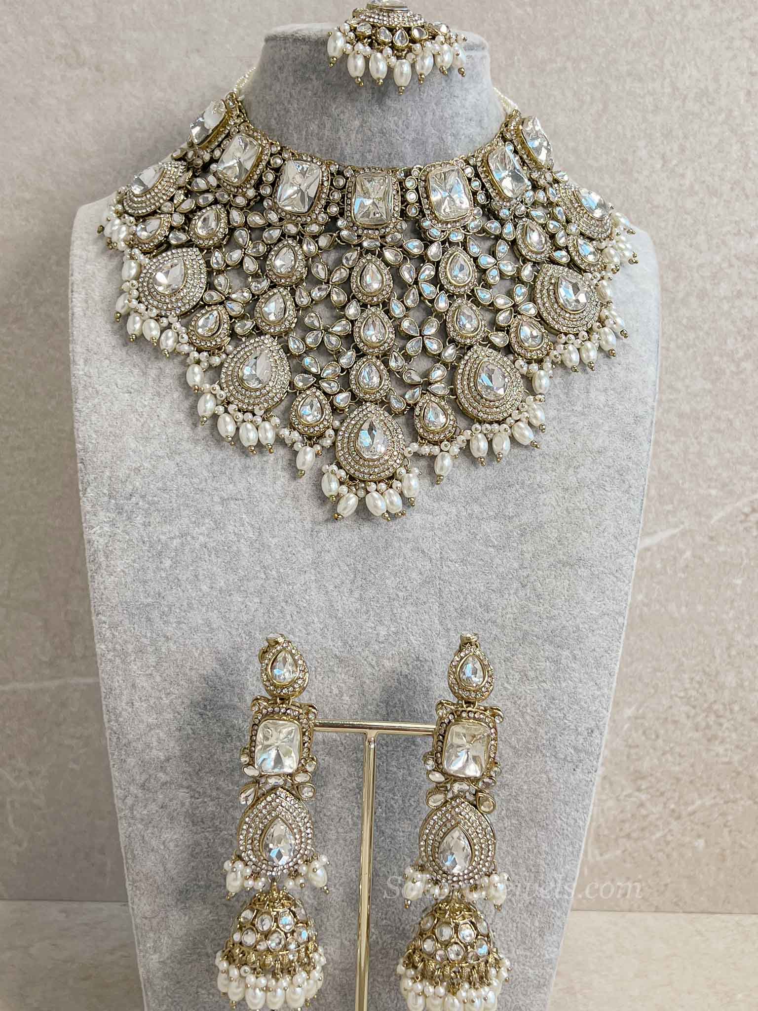 Kundan Bridal set