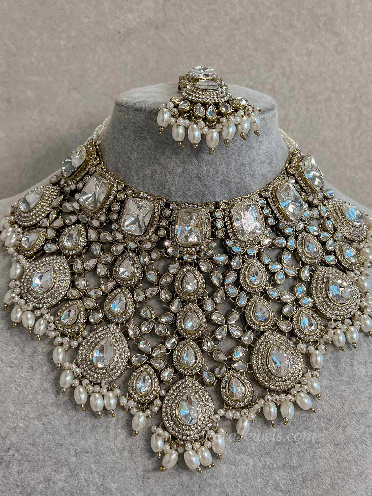 Kundan Bridal set