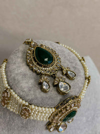 Antique Gold & Emerald Green Choker set