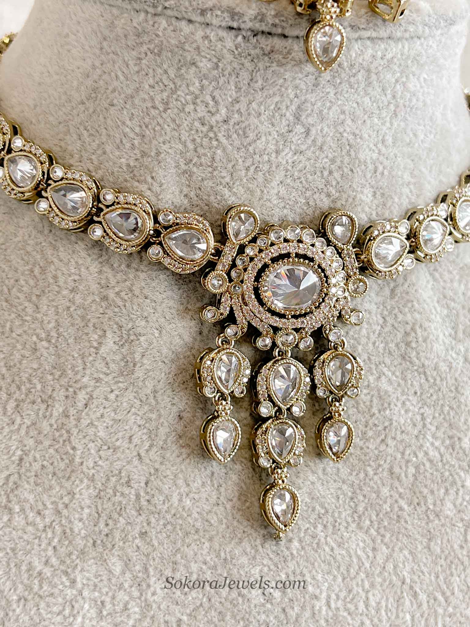 Gurpreet Small Clear Crystal Necklace set