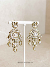 Gurpreet Small Clear Crystal Necklace set