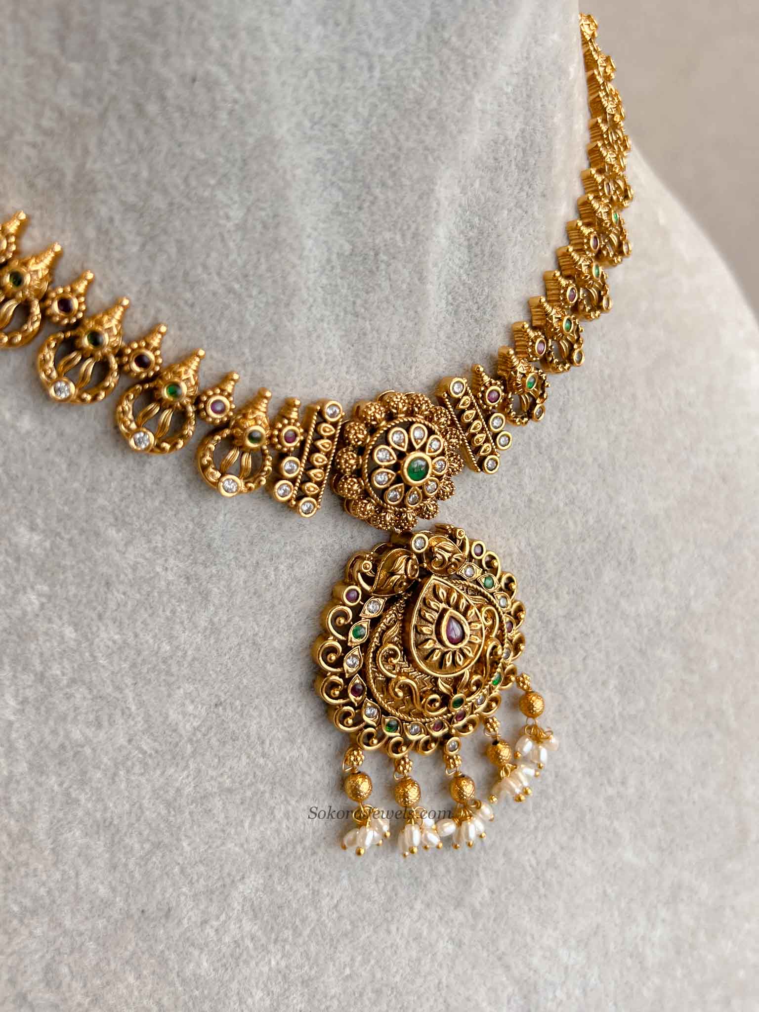 Ruby and Green Pendant Necklace Set