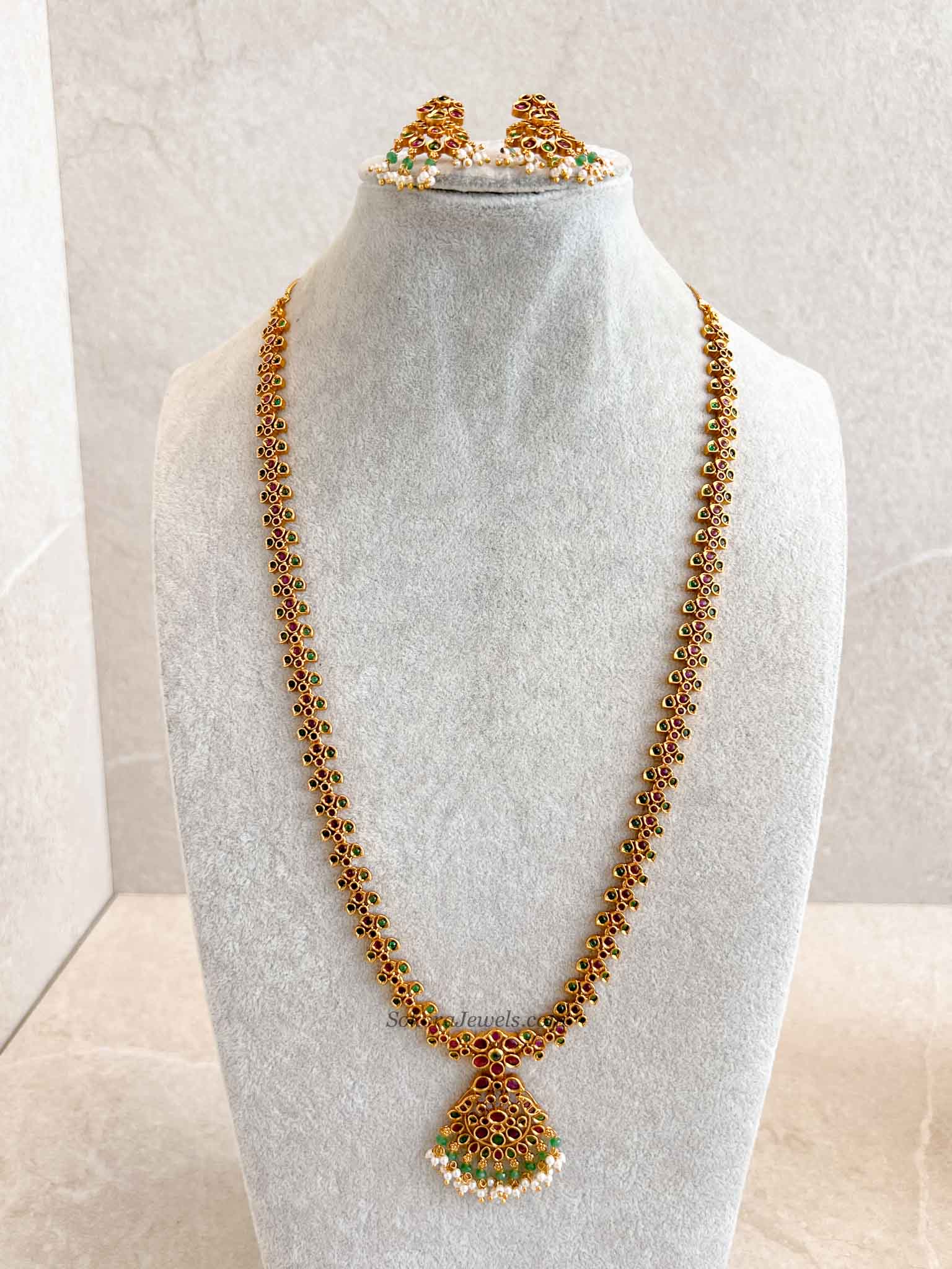 Traditional Mala Set with Ruby and Green Stones