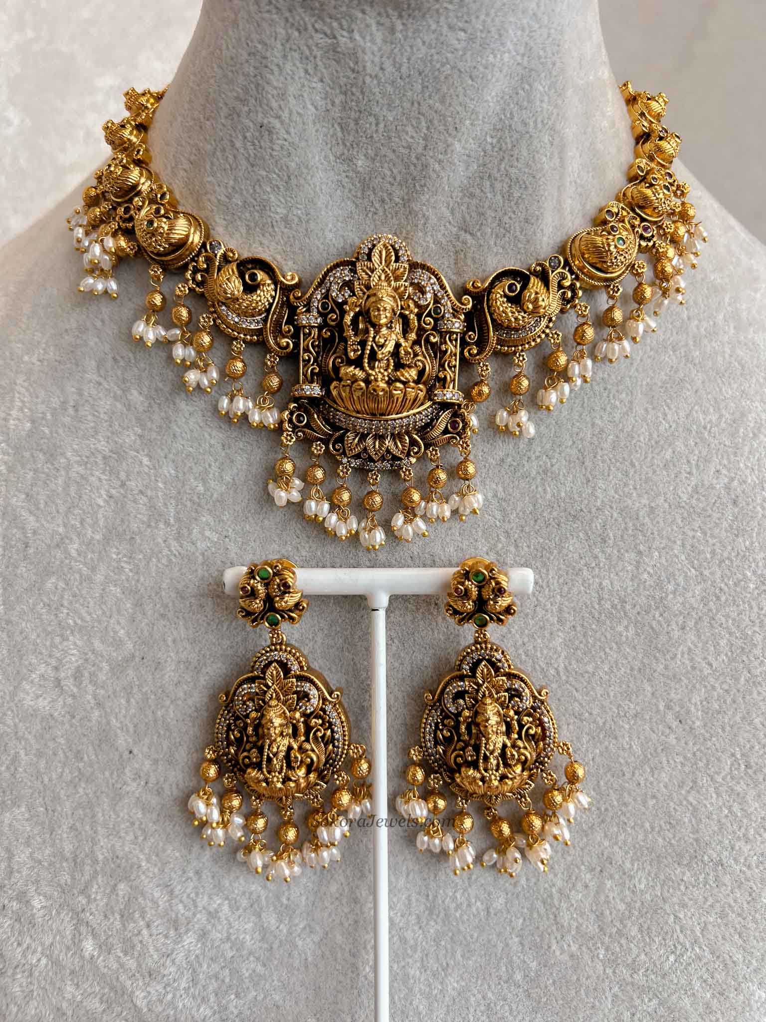 South Indian Temple Lakshmi Pendant Necklace Set with Pearls