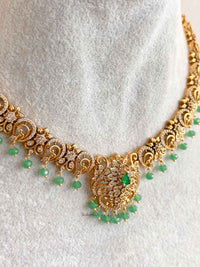 Green Heritage Pendant Necklace Set