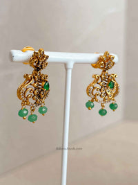 Green Heritage Pendant Necklace Set