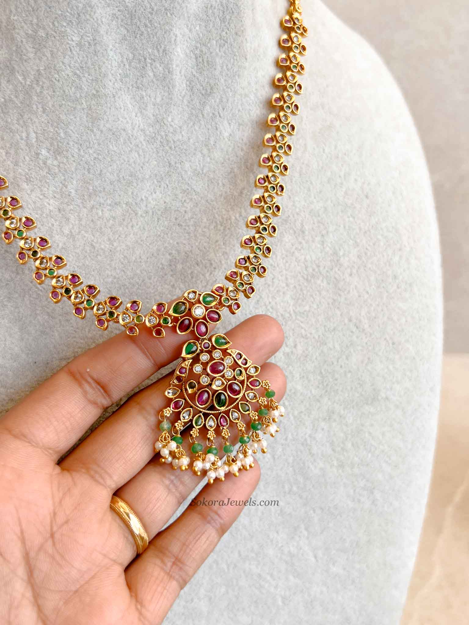 Ruby & Green Pendant Pearl Necklace Set