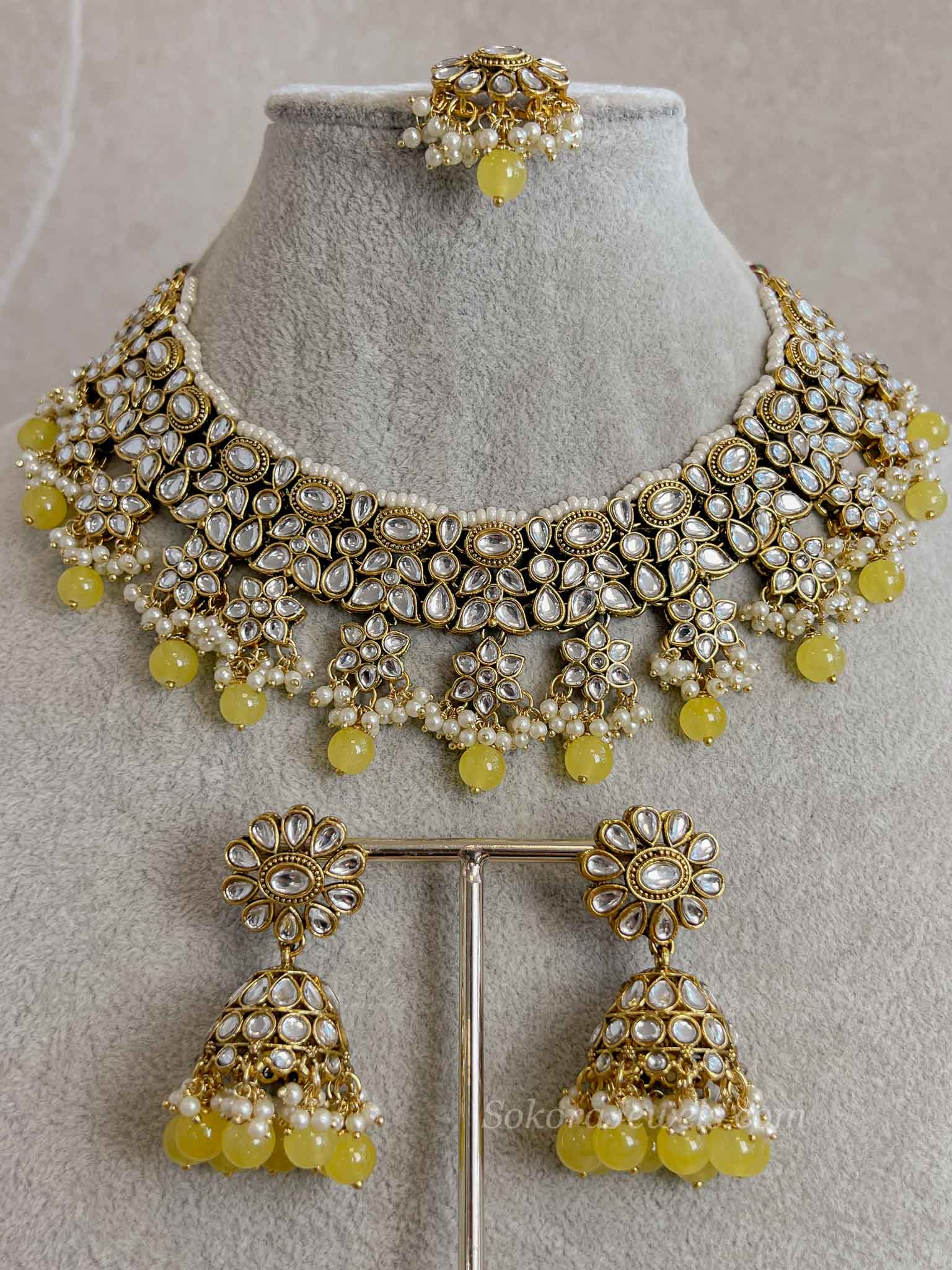 Lemon Yellow & Faux Kundan Set