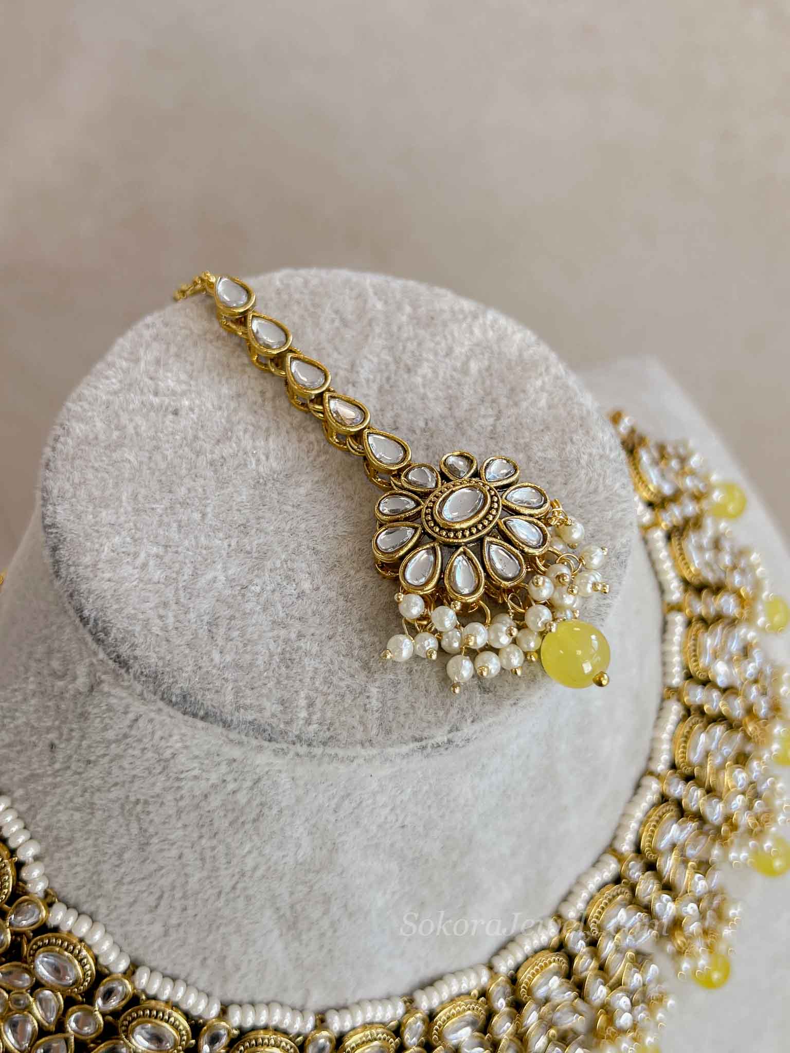 Lemon Yellow & Faux Kundan Set