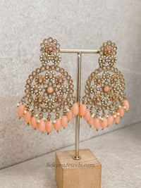 Faiqa Antique Gold Necklace Set Peach