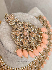 Faiqa Antique Gold Necklace Set Peach