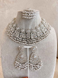 Colourful Antique Gold Necklace sets