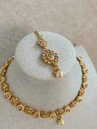 Aadhya Delicate Gold Kundan Necklace Set - SOKORA JEWELSAadhya Delicate Gold Kundan Necklace SetNECKLACE SETS