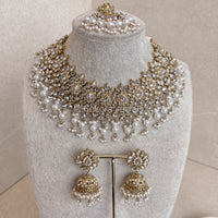 Aafiya Bridal Necklace Set - White - SOKORA JEWELSAafiya Bridal Necklace Set - White